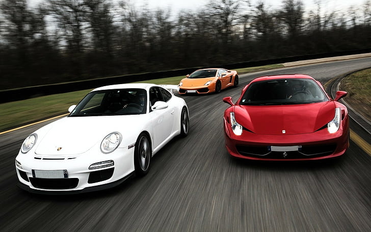 3 Luxury cars racing